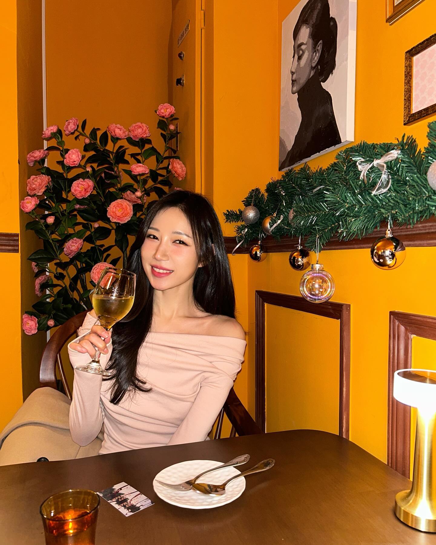 모두 따뜻한 연말이 되기를✨
사진명 : 플래시 러버의 라이브포토 📸