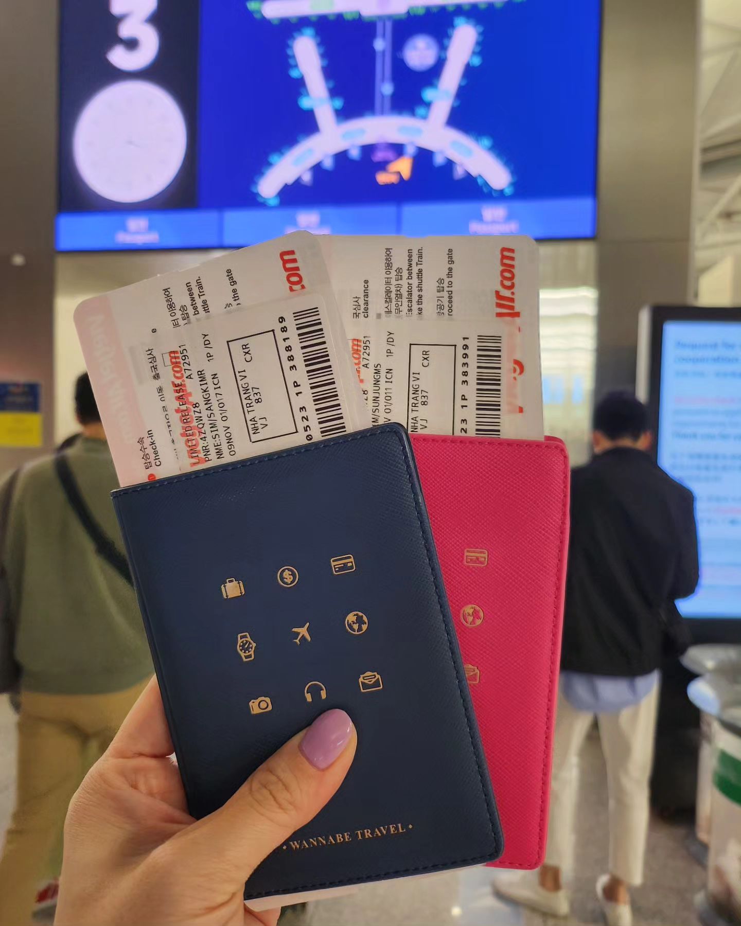 인천공항
드디어 나트랑으로  떠나요✈️
이번여행은 은선이네 가족과함께 GO

sun._.86
sim.sang.ki

#나트랑여행 #나트랑으로출발✈️ 
#인천공항 #늦은휴가
#해외여행 #두번째나트랑