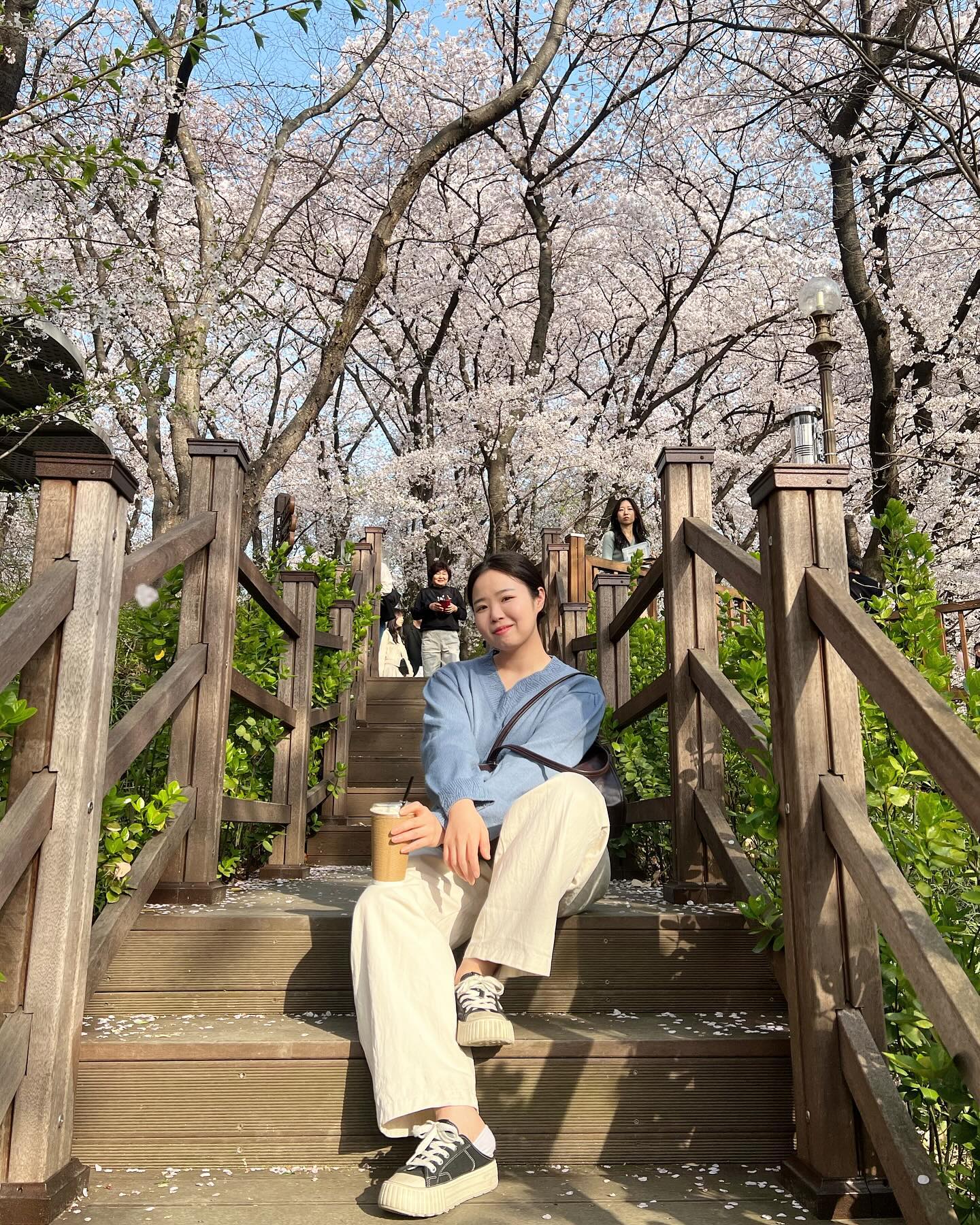 🌸📷📸🌸
.
.
.
콧 바 람 조 하🤭