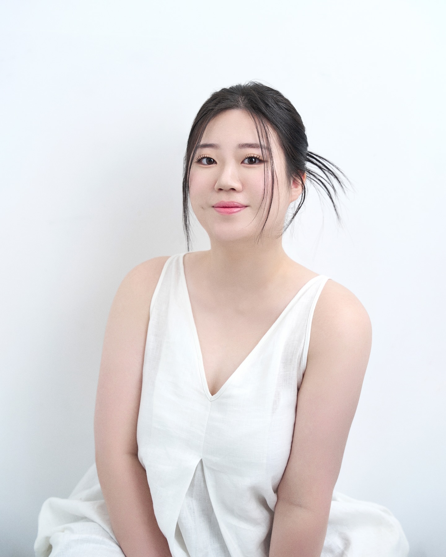 카카오 마켓 등록과 강사 이력서 업데이트를 위한
새 프로필..🤍