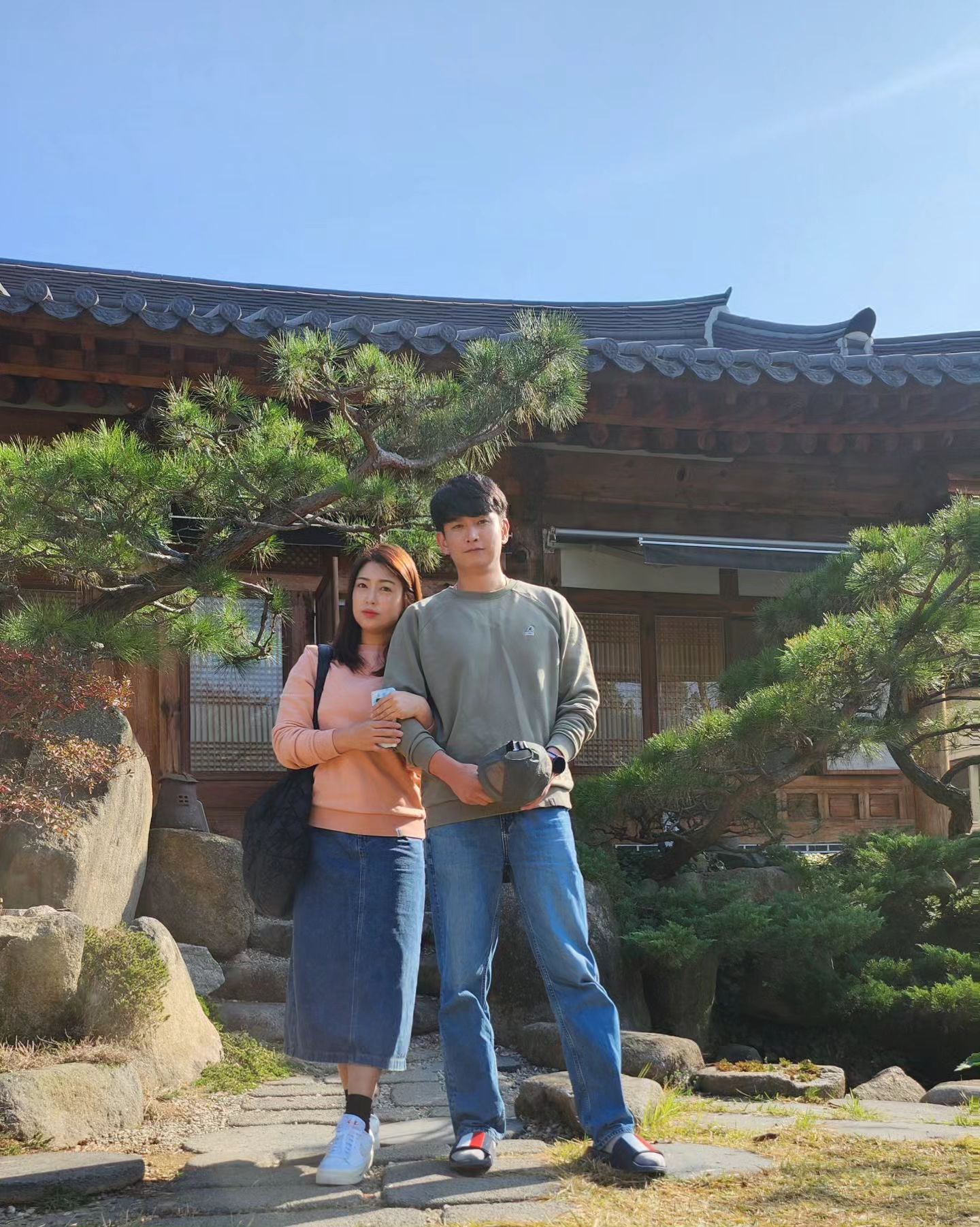 #1박2일 #계모임 부여 ❤️

예쁜 가을♡♡ 언니들이랑 가족여행 좋았다 ♡ 

#주말 #국내여행 #여항 #여행스타그램 #부여 #부여여행코스 #계모임여행