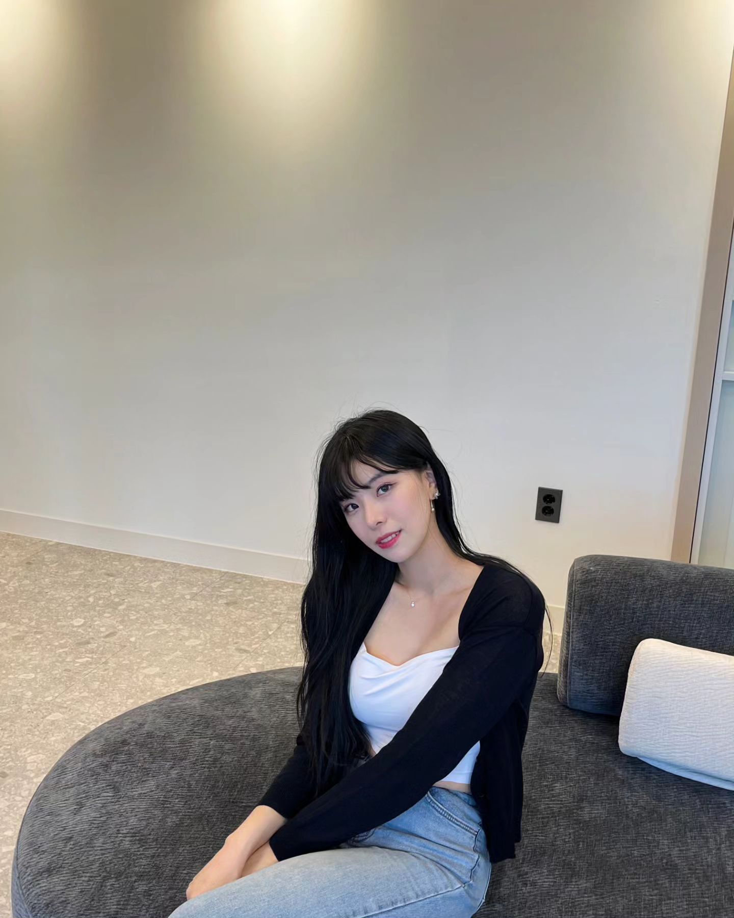 이번 여수 여행 완저니 성공적
유교걸은 이게 한계다 전해..!
.
48h_poolvilla 숙소 뷰도 너무 예쁘구 방도 넓구
각 룸마다 프라이빗하게 즐길 수 있는 개인 풀도 있어서 넘 좋았어욤 여수여행 계획중이시면 가보셔도 좋을것같아요 완뎐 추천! 
더 자세한건 영상으루 쓸게욤💕
.
#여수풀빌라 #여수여행 #여수가볼만한곳 #여수핫플 #여수맛집 #여수풀빌라추천