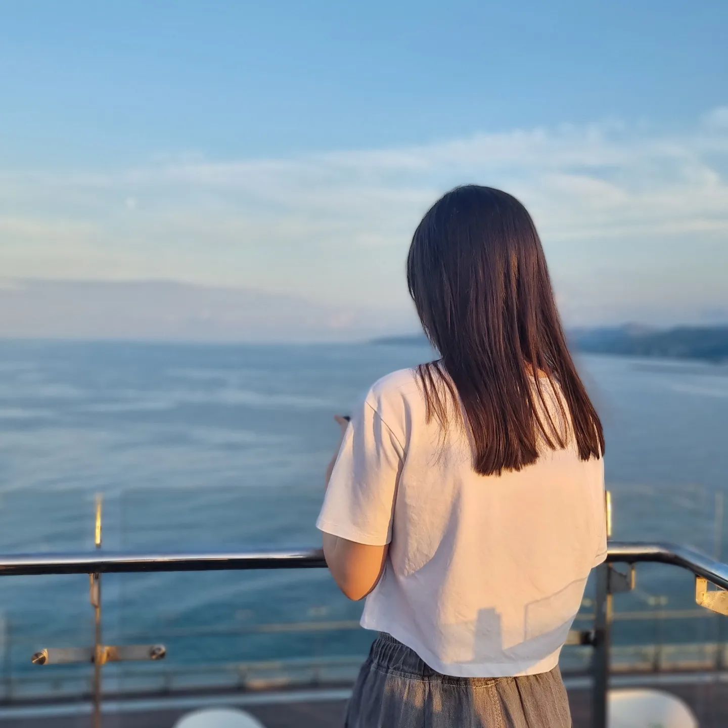 #여행 #강릉탑스텐호텔 #내돈내산
여름휴가 대신 1박2일 여행
호텔에서 수영하고, 밥먹고, 뒹군뒹굴~ 
뷰가 이뻐서 맘에듬. 룸이 넓어서 일단 맘에 듬
#스카이라운지 예뻐서 맘에 쏙~!!