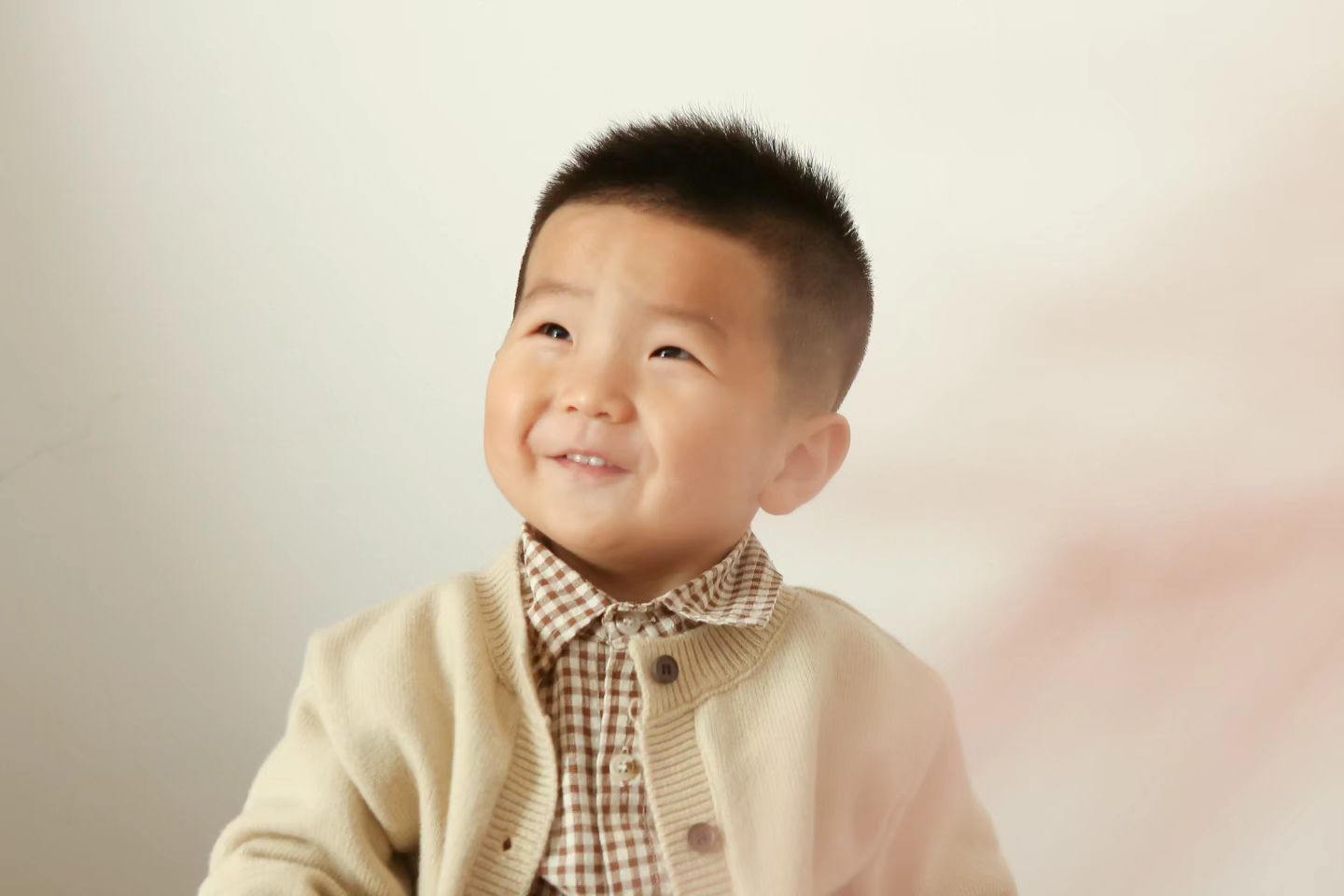 🍎 + 744

엄마랑 동생나무 촬영인데
그냥 이겸이가 주인공 🍎💟