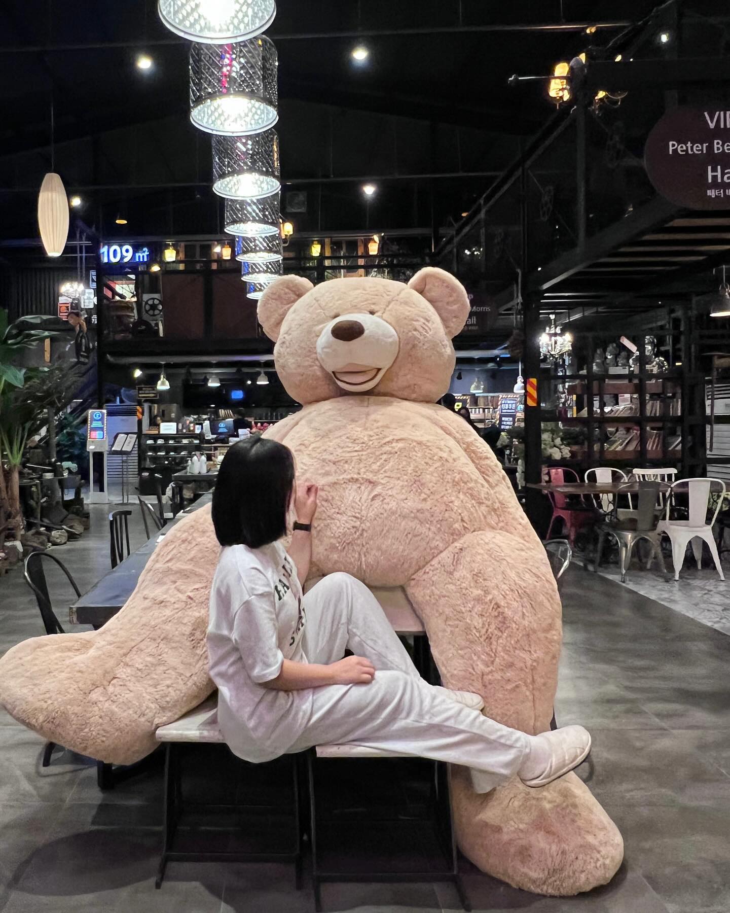 곰돌이 가랑이 사이