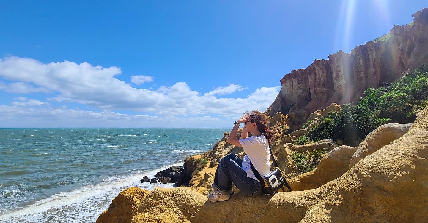 😎🌊🌱🦘