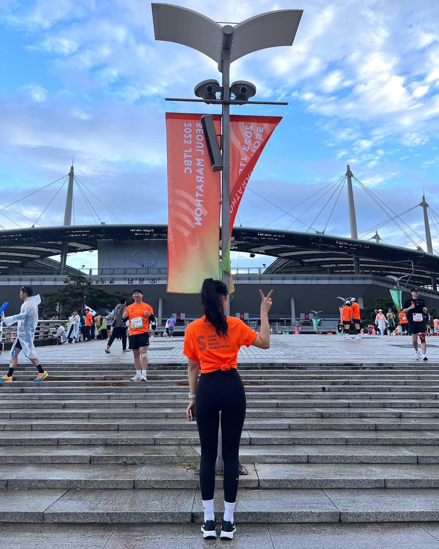 #jtbc마라톤 #10k 🏃🏻‍♀️

다음엔 무슨마라톤 나갈까👣

-
#jtbc서울마라톤 #2023jtbc서울마라톤 #제마 #AIA #AIA생명 #서울마라톤 #마라톤 #러닝 #달리기 #런데이 #10k마라톤 #marathon #runlife #run