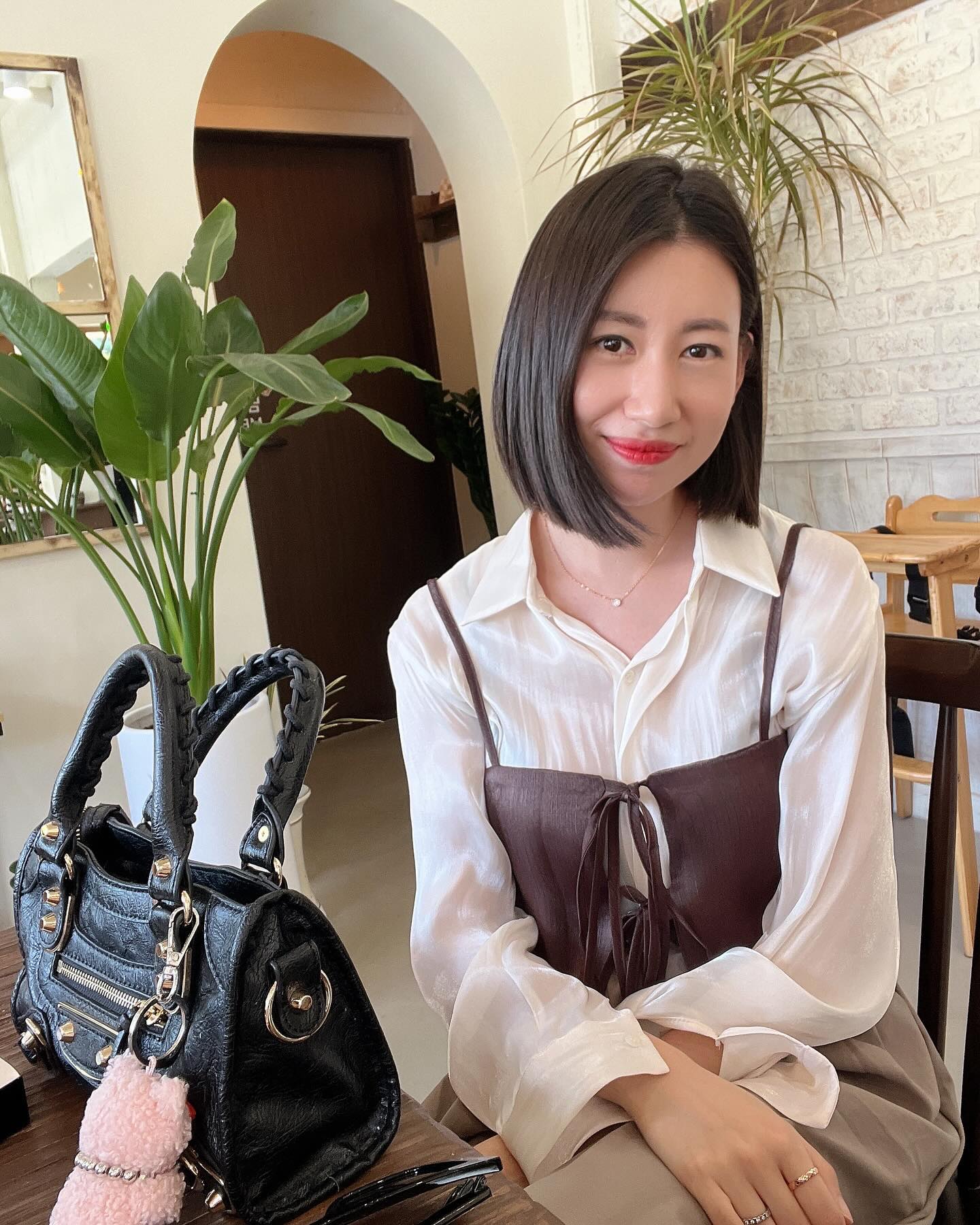 키링 귀욥네🐰 

#셀카 #셀피 #selca #selfie #셀스타그램 #ootd #단발 #주말 #일상 #데일리 #데일리룩 #daily #dailylook #5월 #봄 #토요일 #불토 #창원 #마산 #카페 #cafe #아이폰 #소통 #좋아요