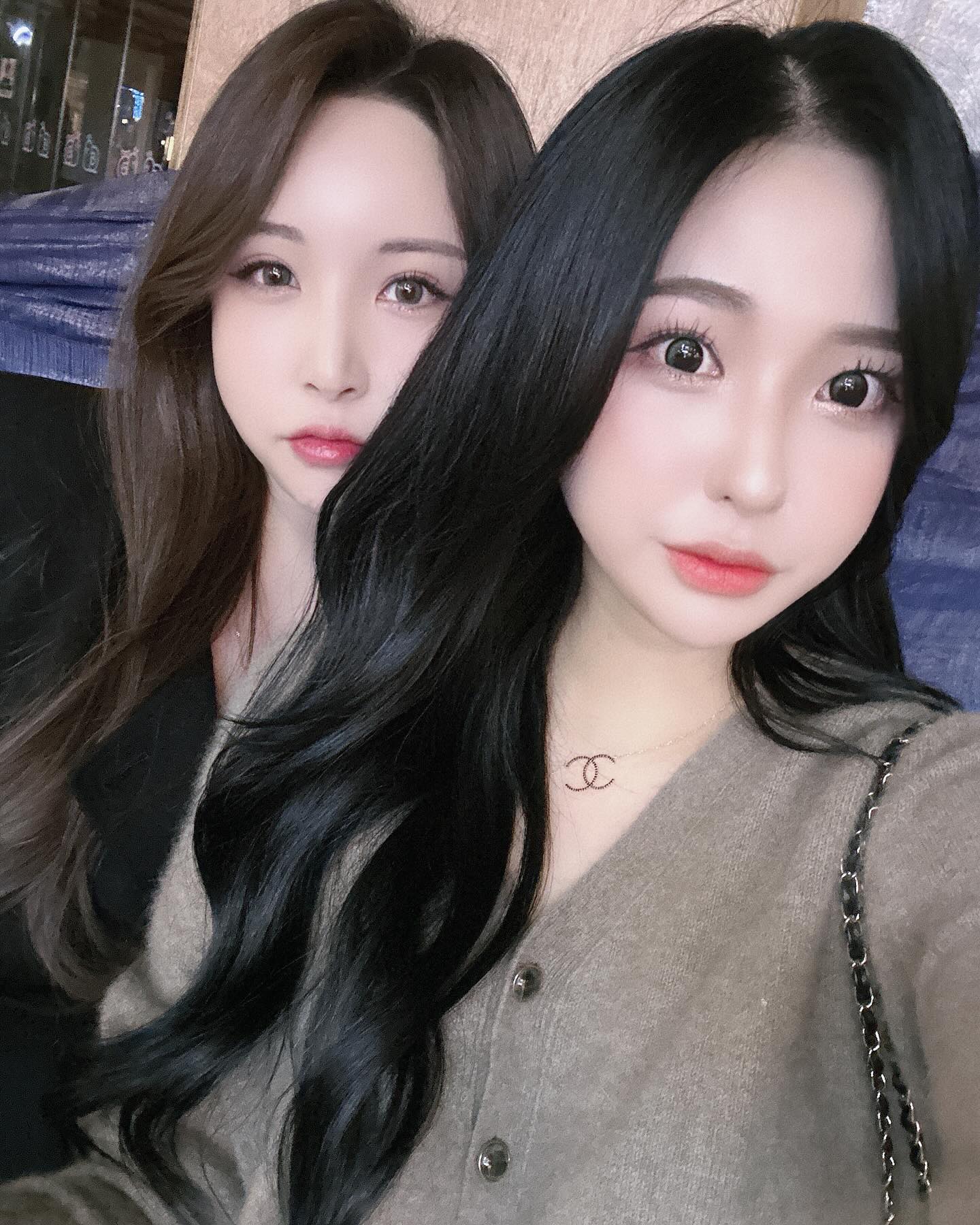 한껏 예쁜척 해보기
myyuxn 💖🎀💖

#압구정 #핫플 #겨울은추워 #mz 랑
