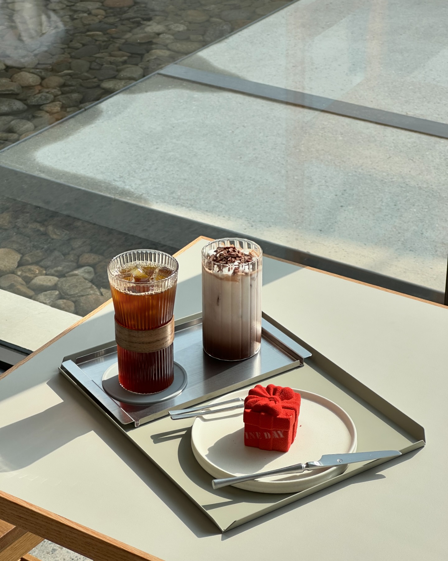 🎁 ☕️ ❤️

#판교카페 #신상카페 #디저트맛집 #디저트 #무스케이크 #브루잉커피 #카페투어 #카페추천 #서울카페 #경기도카페 #일상 #휴식 #소확행 #운중동 #운중동카페