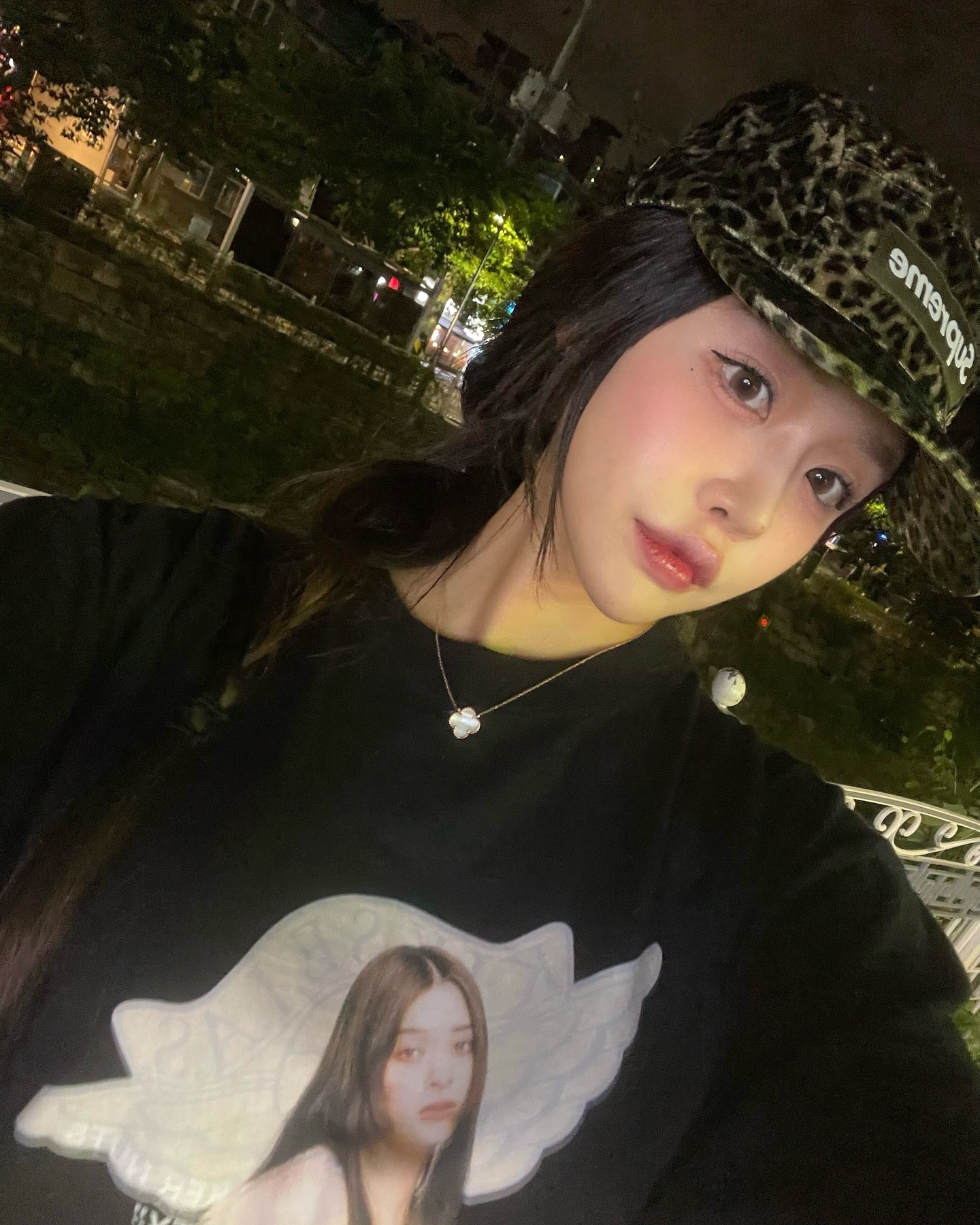 됐고 치킨은 후참잘 ! 디진다소스 핵 매움 🥵🤡