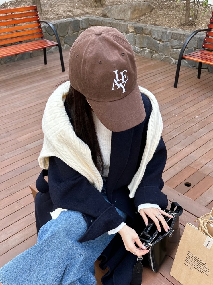 핏 좋은 모자 추천 르아르베이 심볼 깊은 볼캡 워싱 브라우니