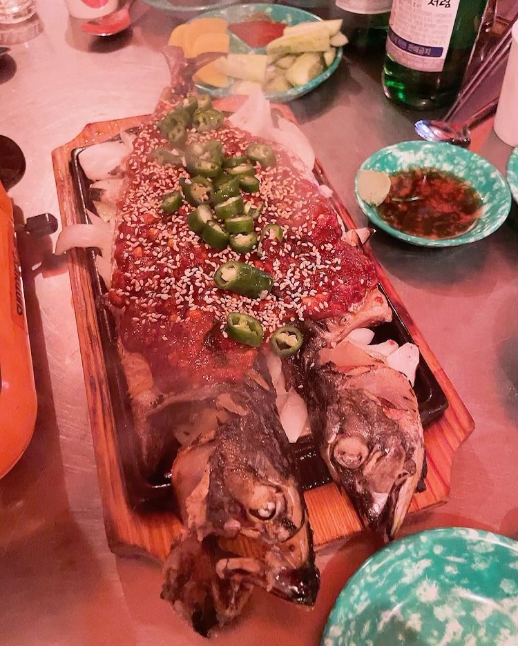 오랜만에 뭉쳤넹!
세상에나 안주맛집 이구먼💕
#평택맛집 #평택술집 #평택하선포차 #하선포차
#존맛탕👍🏻 #고갈비 #한우대창전골🍲