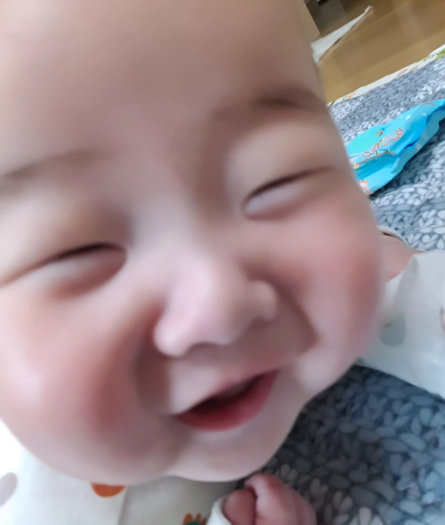 누가봐도 요리조리봐도 어떻게봐도 이하나....🫡