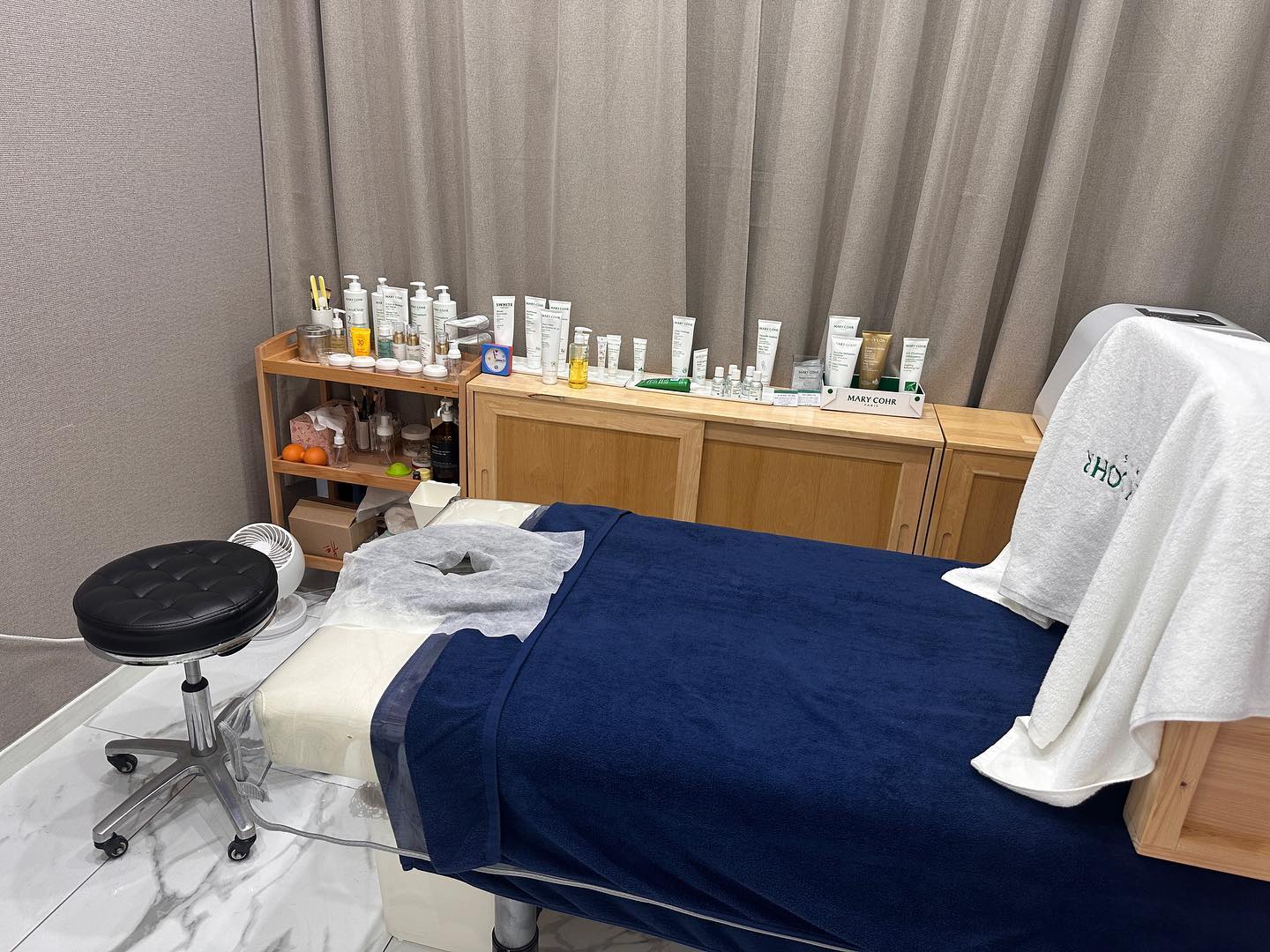 .
신천동 바디케어 잘하는 샵
승모근이 완전 내려감👍🏻👍🏻
.
#뷰트와이
#대구에스테틱
#대구신천동에스테틱
#대구신암동에스테틱
#대구동구에스테틱
#대구웨딩케어