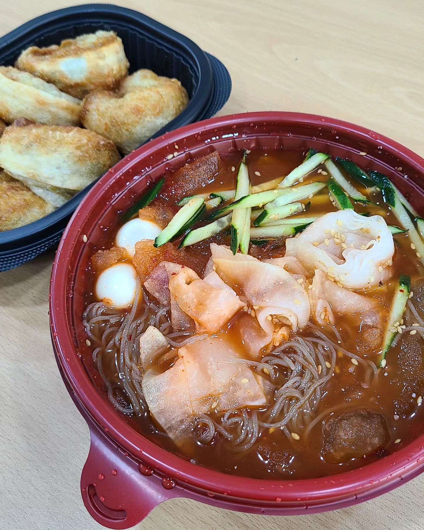 .

다시 시작된 #인생냉면👍 

#물비빔냉면 #왕만두튀김필수