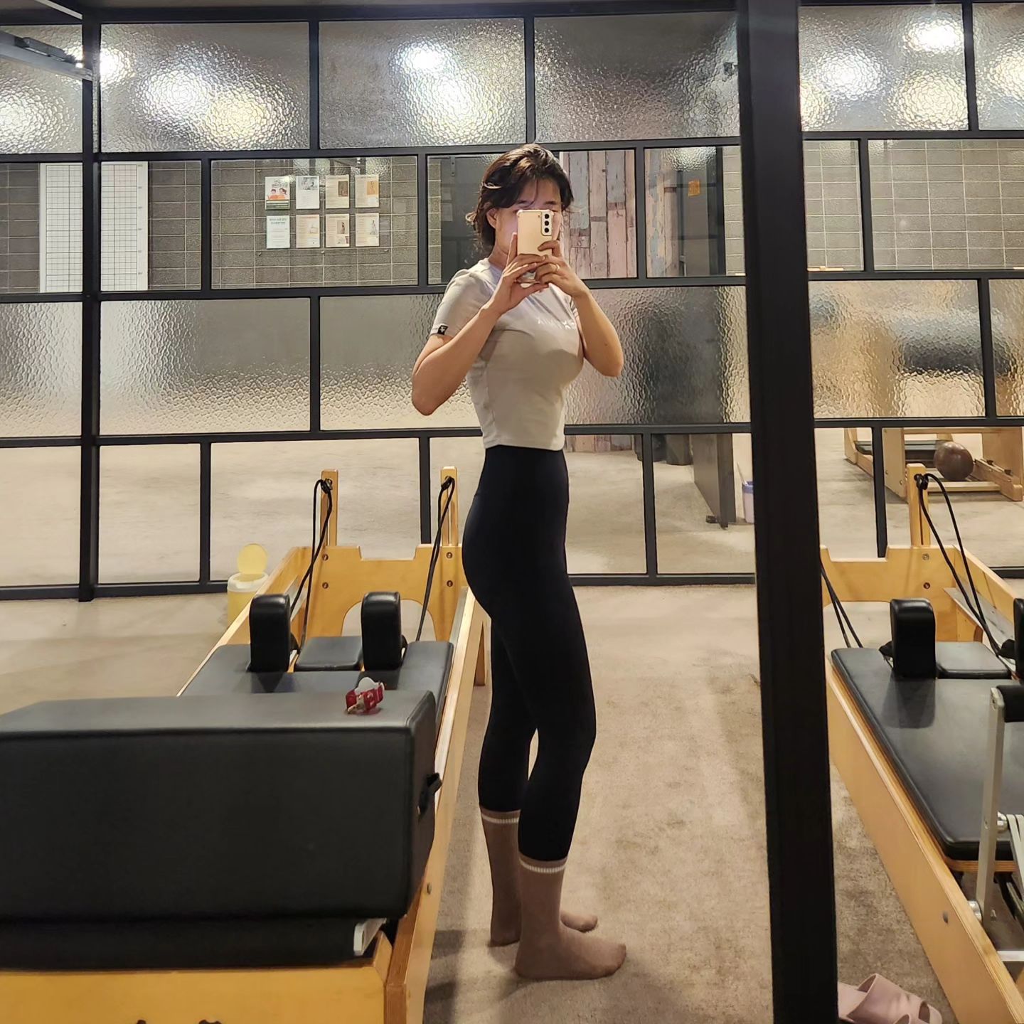 #오운완 #필라테스

날이 추워지니깐 센터에 에어컨을 안틀어요😆 그랬더니 여름보다 땀이 더 나는거 같아요😅😅😅

운동해서 뿌듯한 마음으로
단백질 충전 완료하고 왔답니다
간 안한 편백찜이니깐 다이어트메뉴로 인정?!

#길세이로무시서면