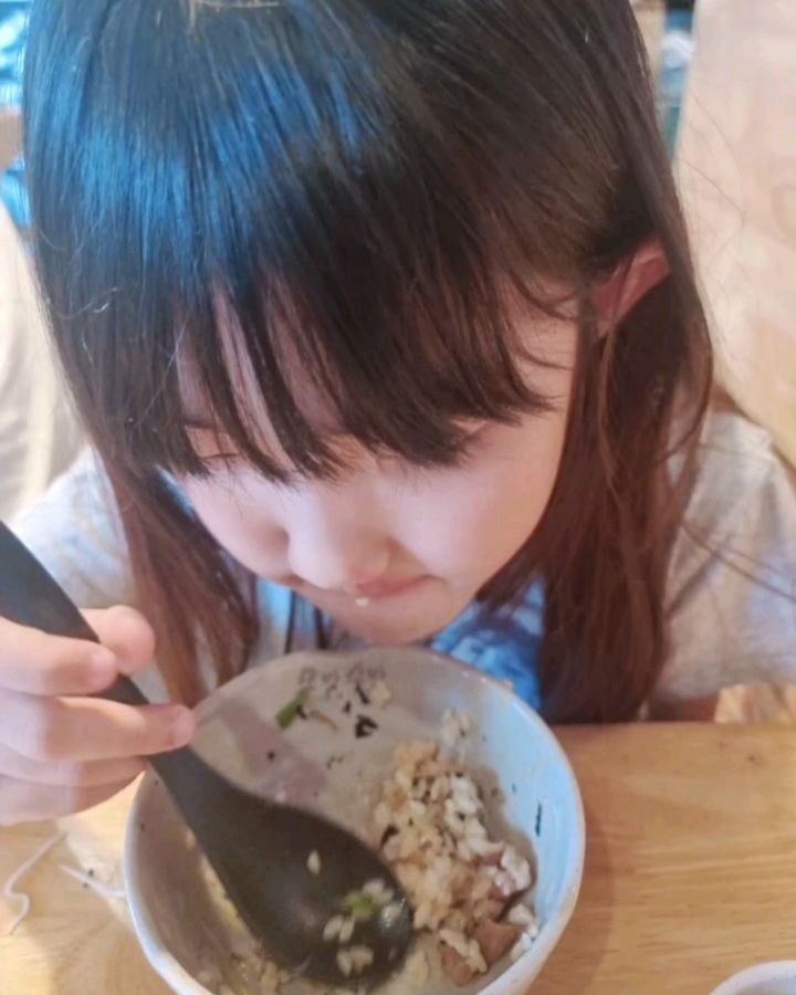 #돈부리덮밥
#모바면가

#마라탕
#라와마라탕 

#육회탕탕이 
#광장시장

#여쪼꼬미쪼꼬미 #야무짐
