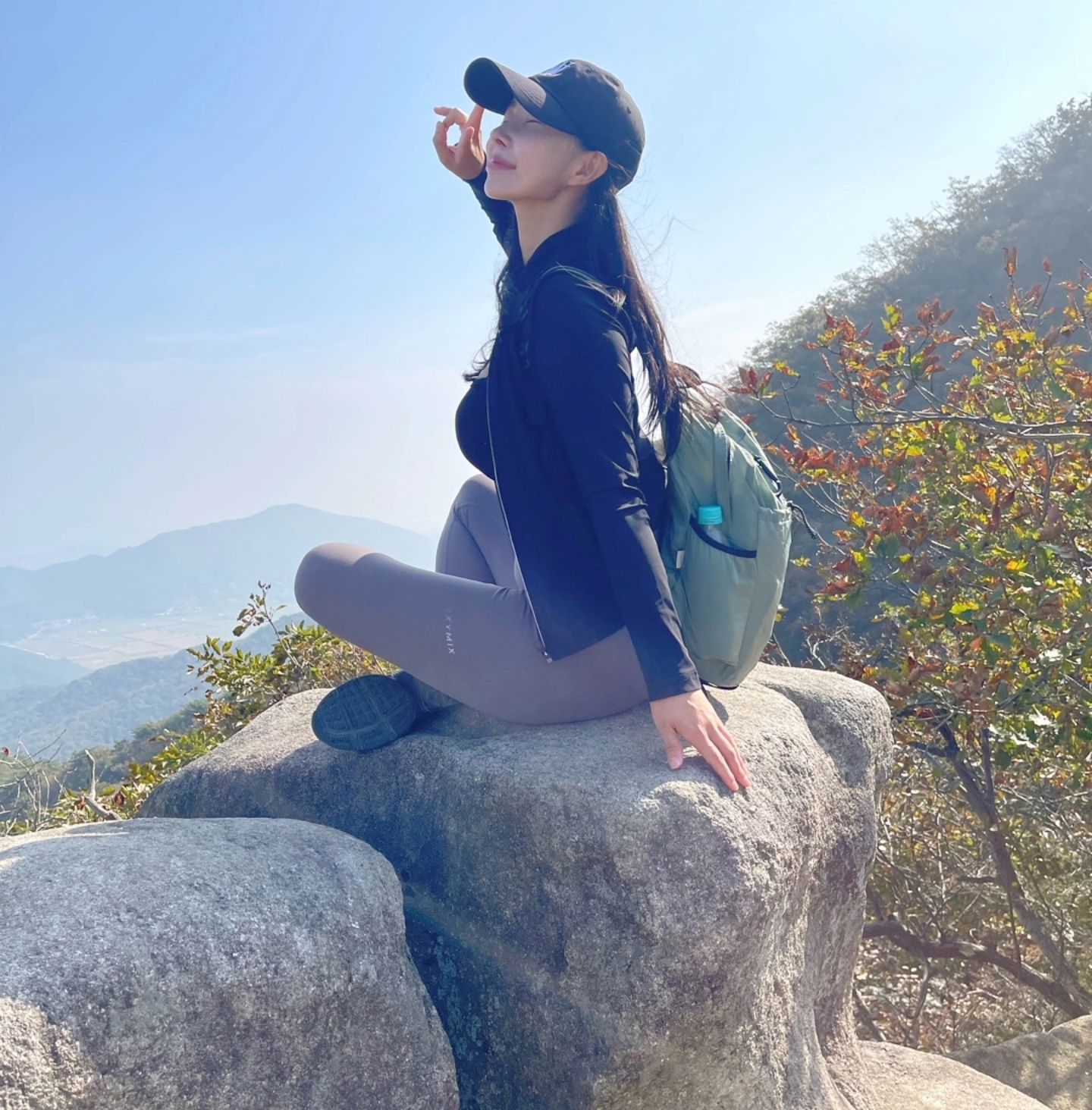 (나는 솔로)정희 닮은 세희랑 마니산🫶 

#등산 #hiking #등산스타그램 #마니산 #등린이 #일상