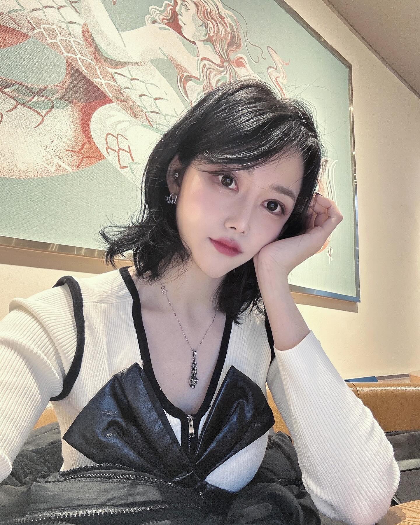 누가머래두 힌검…. 🖤🫨