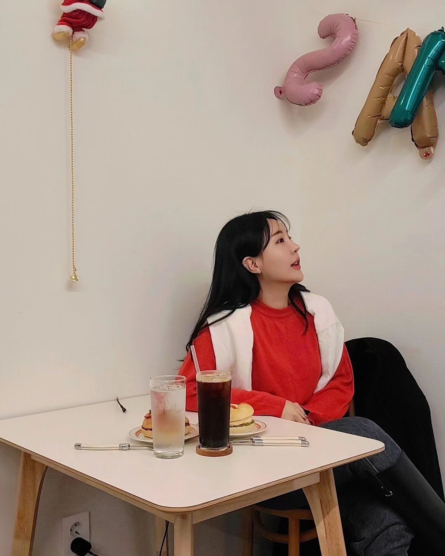 -
🥯🍅🍕🥤🎄
.
.
.
#베이글스튜디오