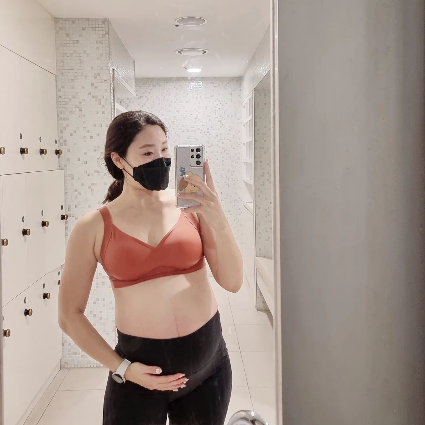 #라유닝운동_230228
#쁨쁨즈맘_28주0일

28주 진입🤰
이제 임신말기가 되었숩니당
확실히 몸은 마니 무겁고 배뭉침도 생기고 소화도 안되고 온 몸이 불편하네용 (징징징)🥹 

그래도 3월부턴 수업도 조금 줄였고, 쉬엄쉬엄 쉬면서 슬슬 출산준비도 해야게써용😊
