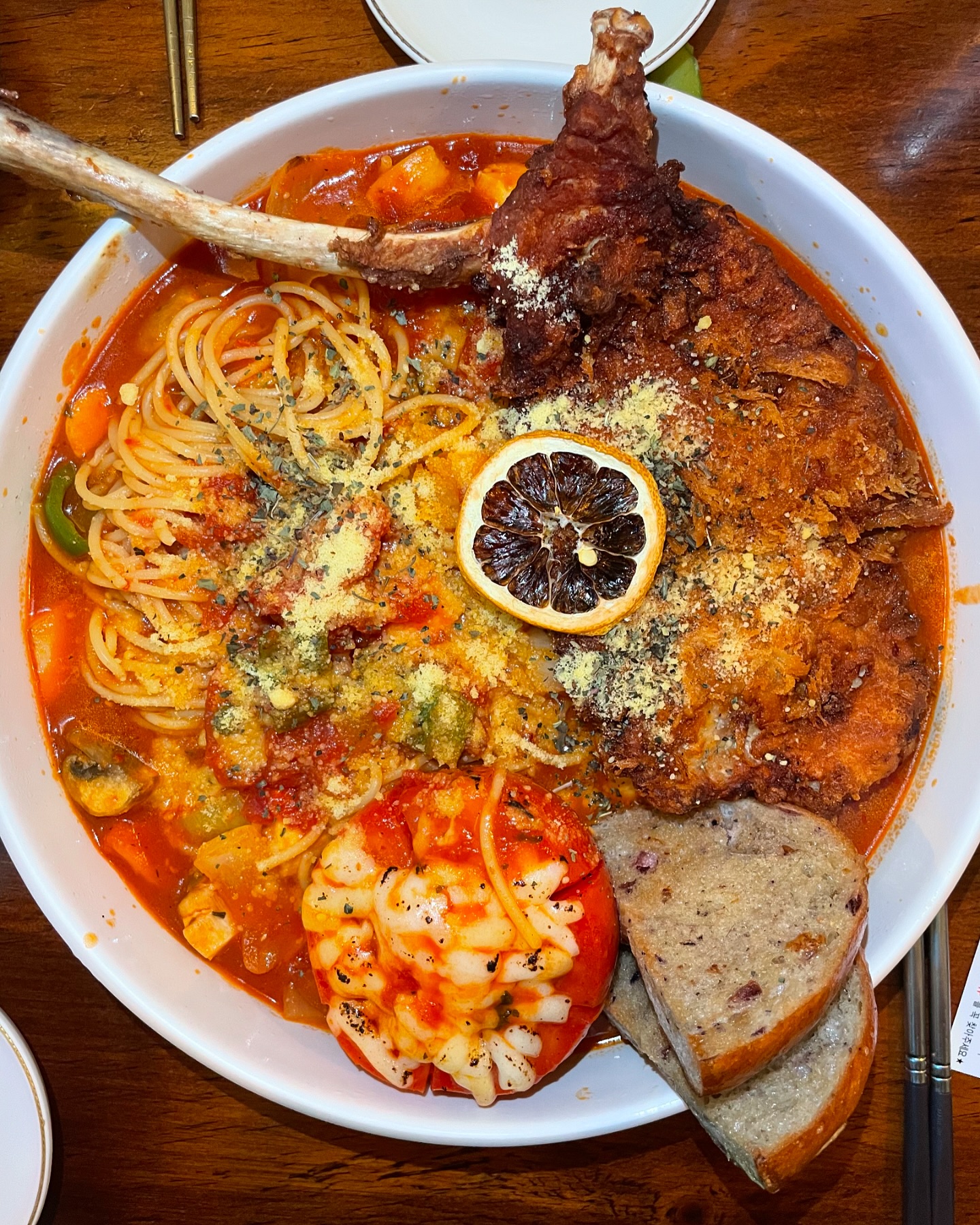 ✔️ 동네술집 상봉점
😋 돈마호크 토마토&파스타
🧐 이벤트를 굉장히 많이 하고 있는 곳으로 많이 방문할 수록 이득이 많은 곳,
간단하게 한 잔 하고 싶을때나, 왕창 마시면서 수다 떨기 좋은 곳

서울 중랑구 망우로50길 36

#jmt #존맛 #동네맛집 #맛스타그램 #맛집소개 #맛집스타그램 #맛집추천 #맛집탐방 #맛스타 #먹스타 #맛집 #먹방 #맛집투어 #먹방스타그램 #먹스타그램 #오늘의맛집 #맛집공유 #추천맛집 #찐맛집 #전국맛집 #맛집여행 #맛집그램 #맛집코스 #먹스타맞팔 #핫플레이스 #핫플 #서울여행 #서울여행지추천 #서울데이트코스 #협찬