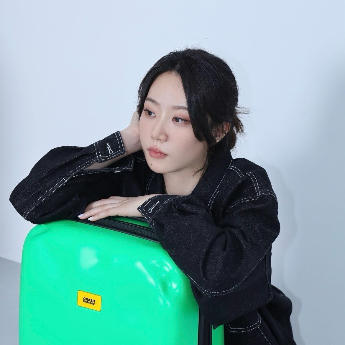 여행가고 싶어서 올려보는 ✈️

이렇게 올리게 될 줄은 몰랐지만 
아직도 남은 촬영사진이 있답니댜🫢
(하지만 올해 촬영 예정..? 아마도..?🫶🏻✨)

일요일도 끝이라니..! 이번 주도 화이팅 하자구요❤️‍🔥

올해는 꼭 여행 갈거에오🥹✈️