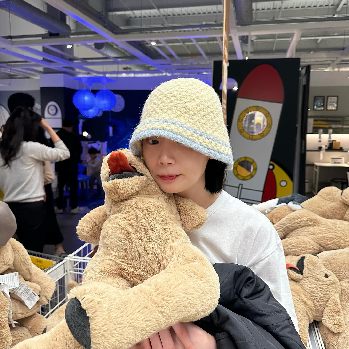뒤죽박죽 얼레벌레

#이케아 #ikea #뒤죽박죽 #얼레벌레