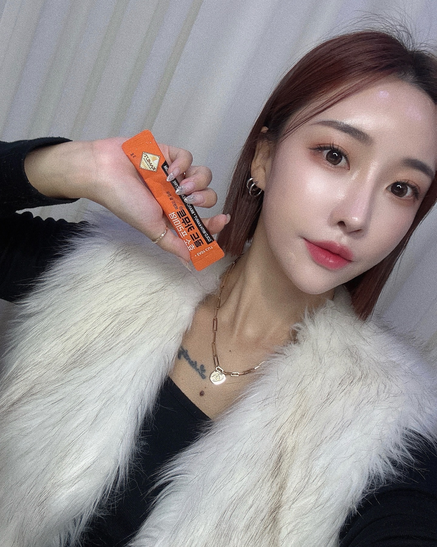 #협찬 intero_official 
요즘 폭식해서 다시 찾은 효소!

다이어트 중인 분, 기름진거 많이 드시는 분
폭식하시는 분, 소화가 잘 안되는 분들 꼭 드셔보셔요!

🌿인테로 골드 카무트 효소
• 역가수치 90만 이상 (수치가 높을수록 분해속도 빠름)
• 캐나다 정품 브랜드밀 발효효소 50% 함유 골드카무트
• 높은 역가수치 효소 찾고 있는 분들에게 추천
• 국내산 전통 균주 황국균을 통해 발효한 효소
• 19종 혼합 유산균과 균형있는 배합
• 온 가족이 즐기는 고구마맛 효소

 

 #인테로 #골드카무트 #카무트효소 #효소 #효소추천 #다이어트 #몸매관리 #뷰티 #관리하는여자  #리뷰 #diet #beautymodel #selfie #beauty #selfie #daily #innerbeauty  #follow4like  #instadaily #ootd