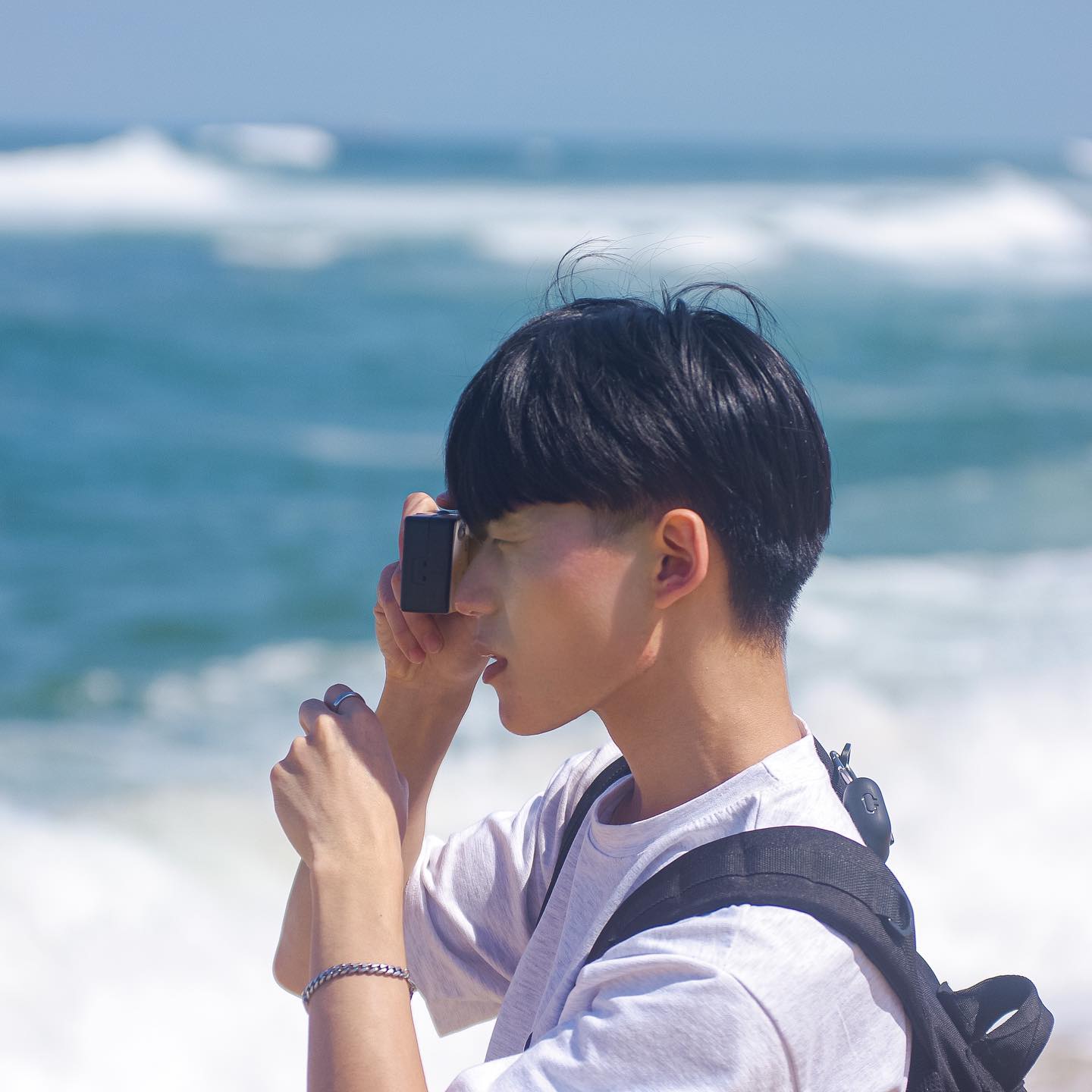 🌊📷👓

#강원도 #강원도여행 #강릉 #강릉여행 #경포대해수욕장 #바다 #스냅사진