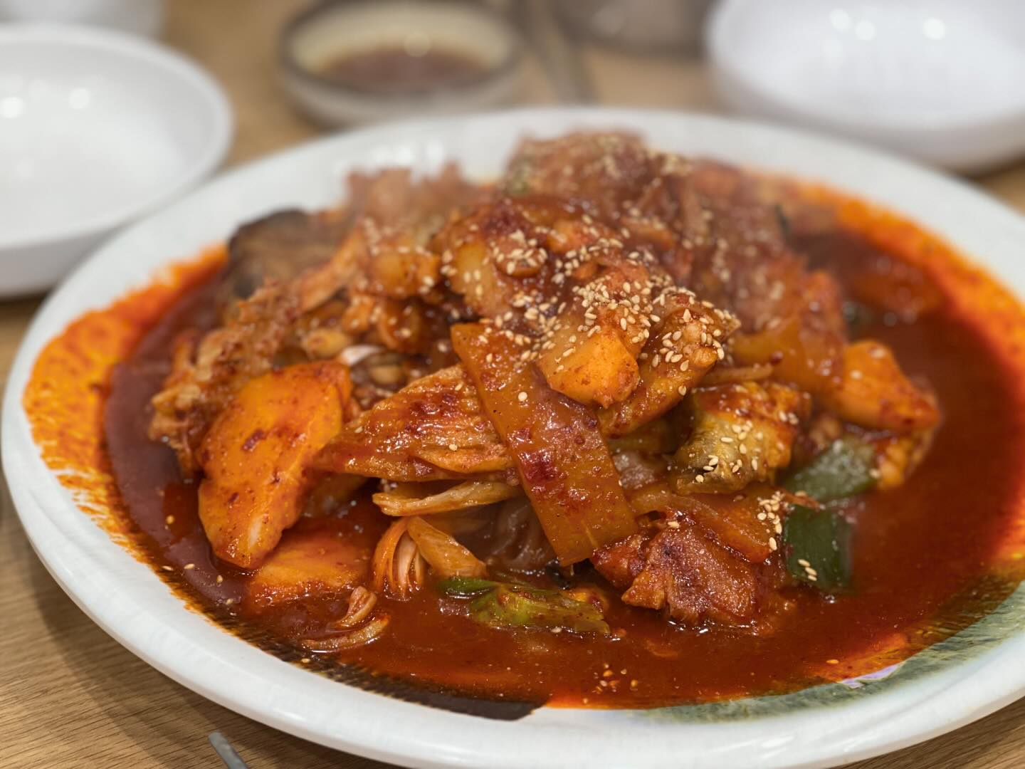 방학동 맛집 곰치 
생선모듬조림, 곰치지리탕 
밑반찬부터 요리까지 맛이 끝내줘요👍

방학동 맛집 도장 깨고 싶다🫠