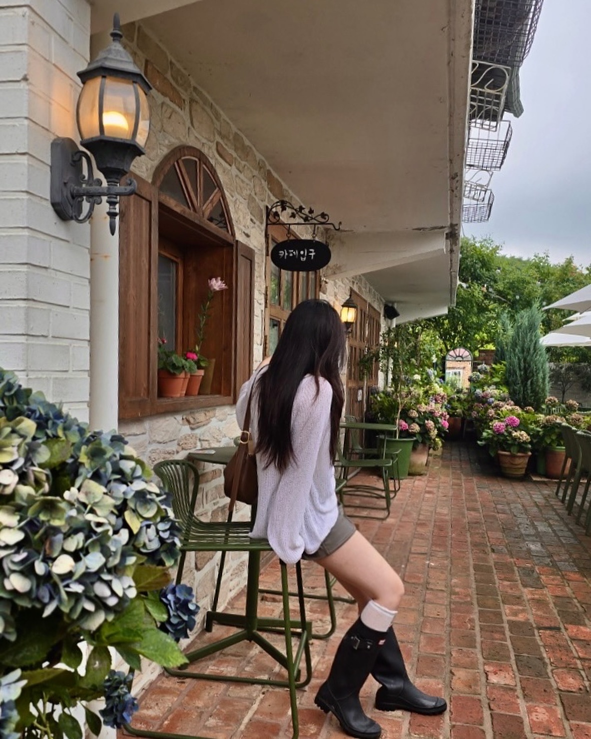 🕊️로즈스텔라정원
💁🏻‍♀️테이블 10석이라 웨이팅 있는 곳
💁🏻‍♀️주차가능
💁🏻‍♀️#커피 #맛집 #숨은명소 #계양카페 #인천카페추천