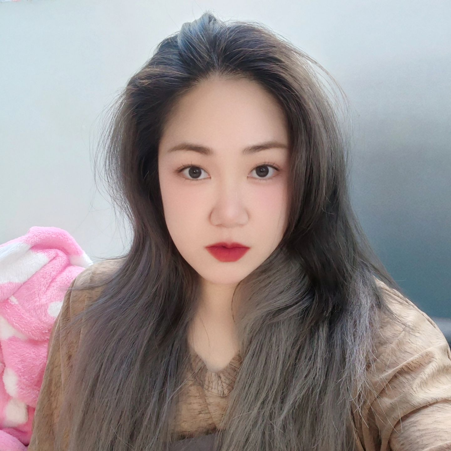 머리색 많이 빠졌넹 ㅎㅎ 
.
.
.
.
어플임
실물과 다름 !!
시비노노 ^^♡
#어플씨게낌 #살조금빠짐 #다이어트중 #말머리 #재밌네
#ㅋㅋㅋ