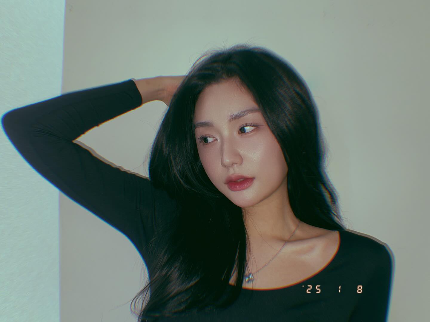 Swipe left ⬅️⬅️⬅️
.
.
.
.
.
.
:
#fyp #selfie #selca #mirrorselfie #zara #instagood #instalike #fff #likesforlike #likes #셀카 #셀스타그램 #거울샷 #거울셀카 #셀카그램 #인친 #좋반 #좋아요그램 #좋아요반사❤️ #xyzbca #followforfollowback #follow #좋반테러 #좋튀 #선팔 #filmcamera #film #filmcameras #필름 #필카감성