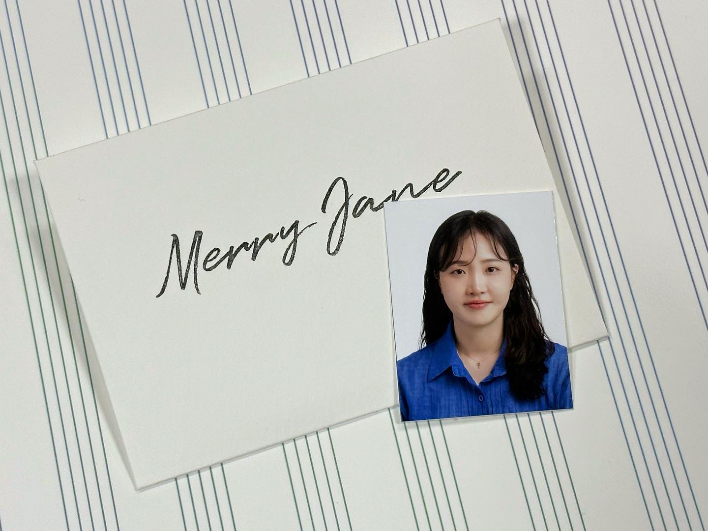 #증명사진

드디어 중국 불법체류자 같은
증명사진에서 벗어남 🙋‍♀️

역시 메리제인은 실망시키지 않아👊
금손 작가님 스릉합니다💚

merryjane_studio 
#분당증명사진 #미금사진 #분당사진관