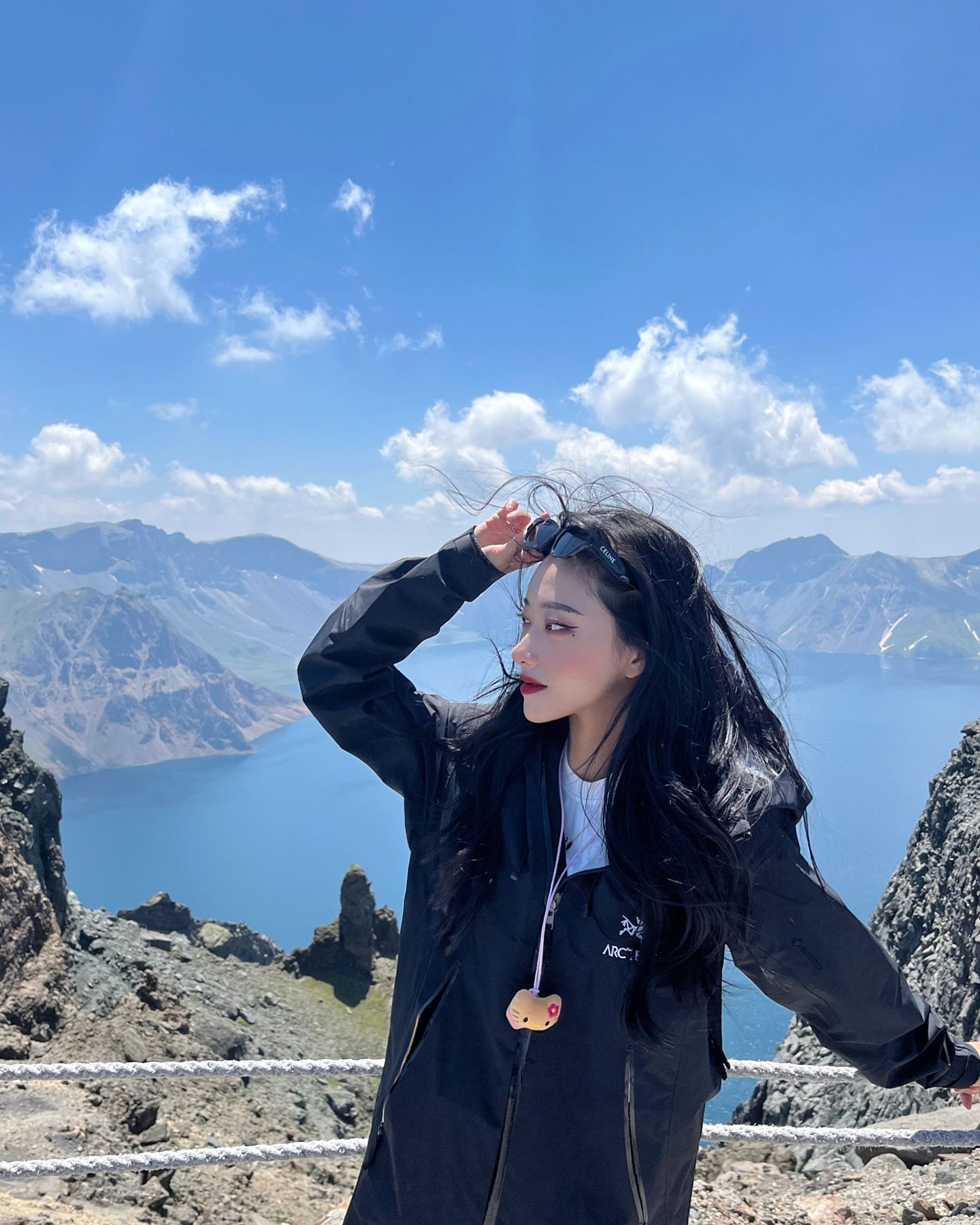 3대가 덕을 쌓아야 볼 수 있다던 백두산 천지🌋 
打卡 ㅁ슴ㅁ슴