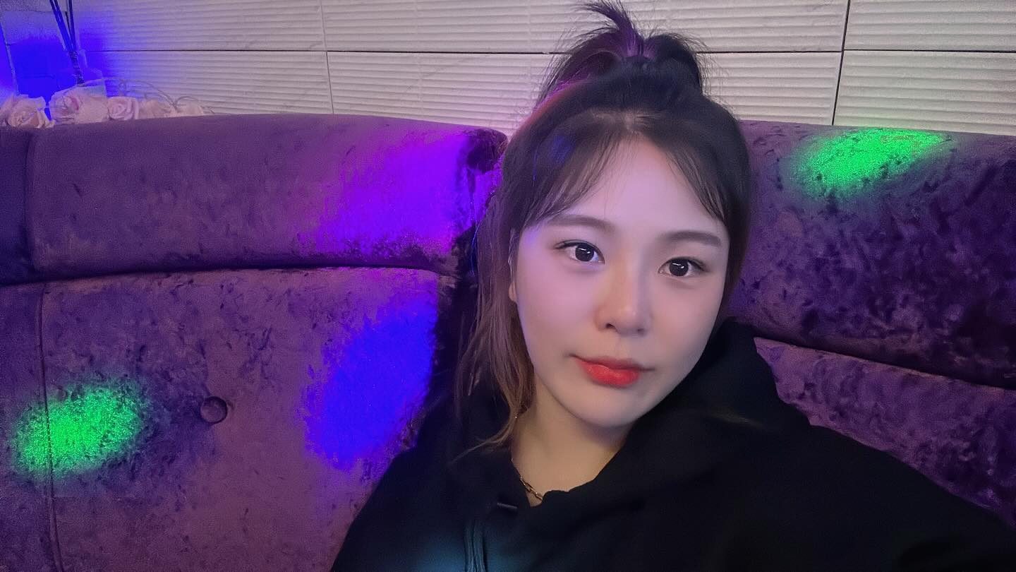 왜 개구리같이 생귐?
