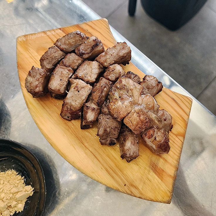 #집주인 #숙취 로 #고생 할땐
#맛있는 #쪽갈비 #먹자
.
.
.
.
#생각보다 #맛있다 #노원맛집 #맛집 #노원쪽갈비맛집 #노원쪽갈비 #와와쪽갈비노원점 #와와쪽갈비 #노원와와쪽갈비 #오늘아님 #저녁메뉴 #술안주 아님 #밥메뉴 #저녁반찬 #시원한 #맥주 한잔하고싶다 #내돈내산 #내돈내먹