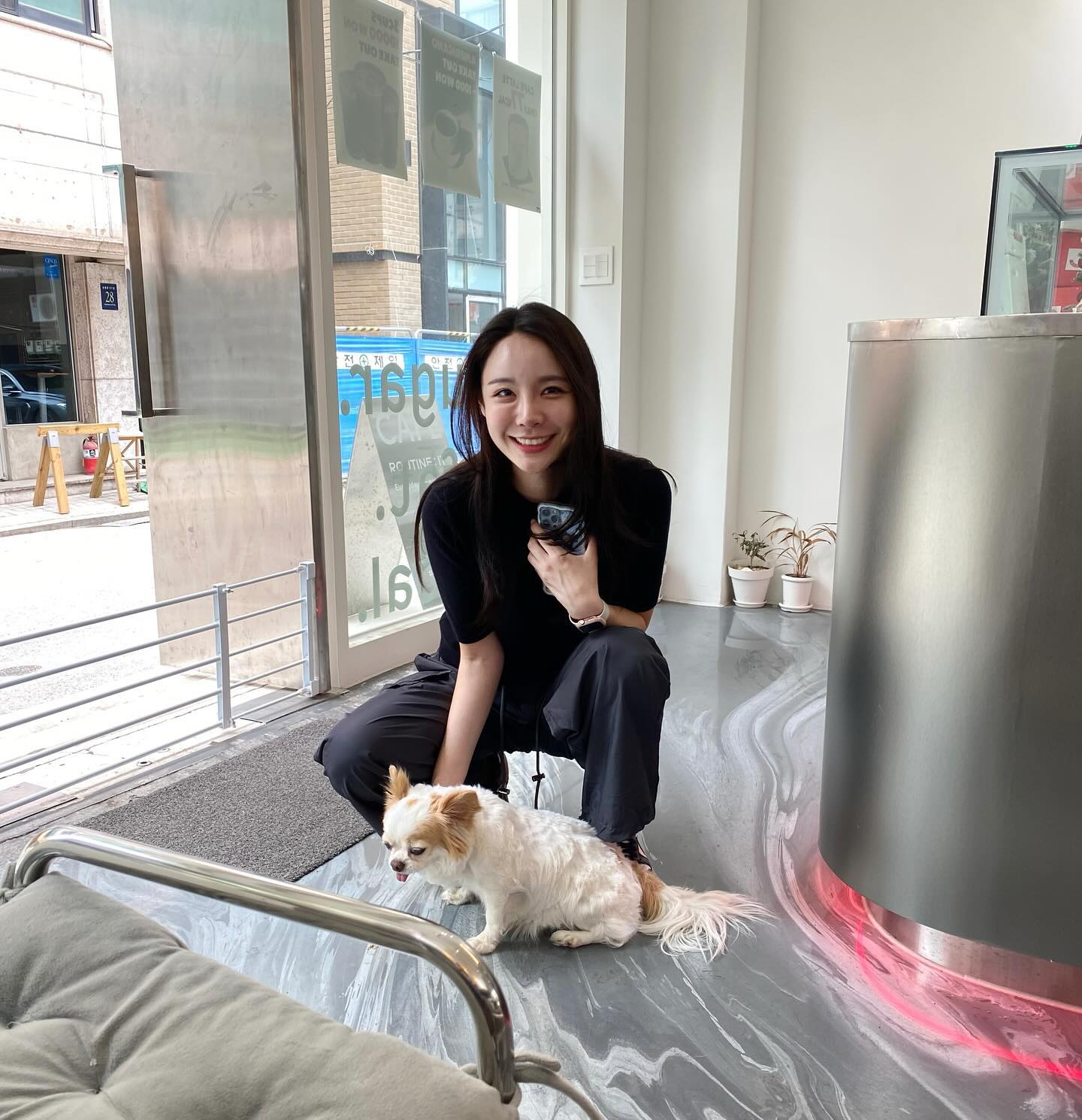 귀여운 댕댕이들과 주말 보내기 🐶🤎🤍