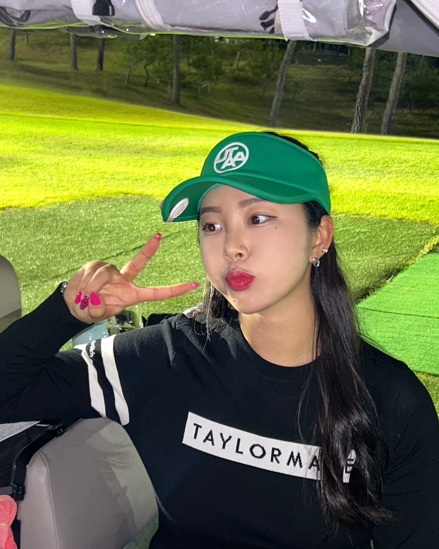 우리 골프모임은 극P들 …… 👍🏻⛳️
