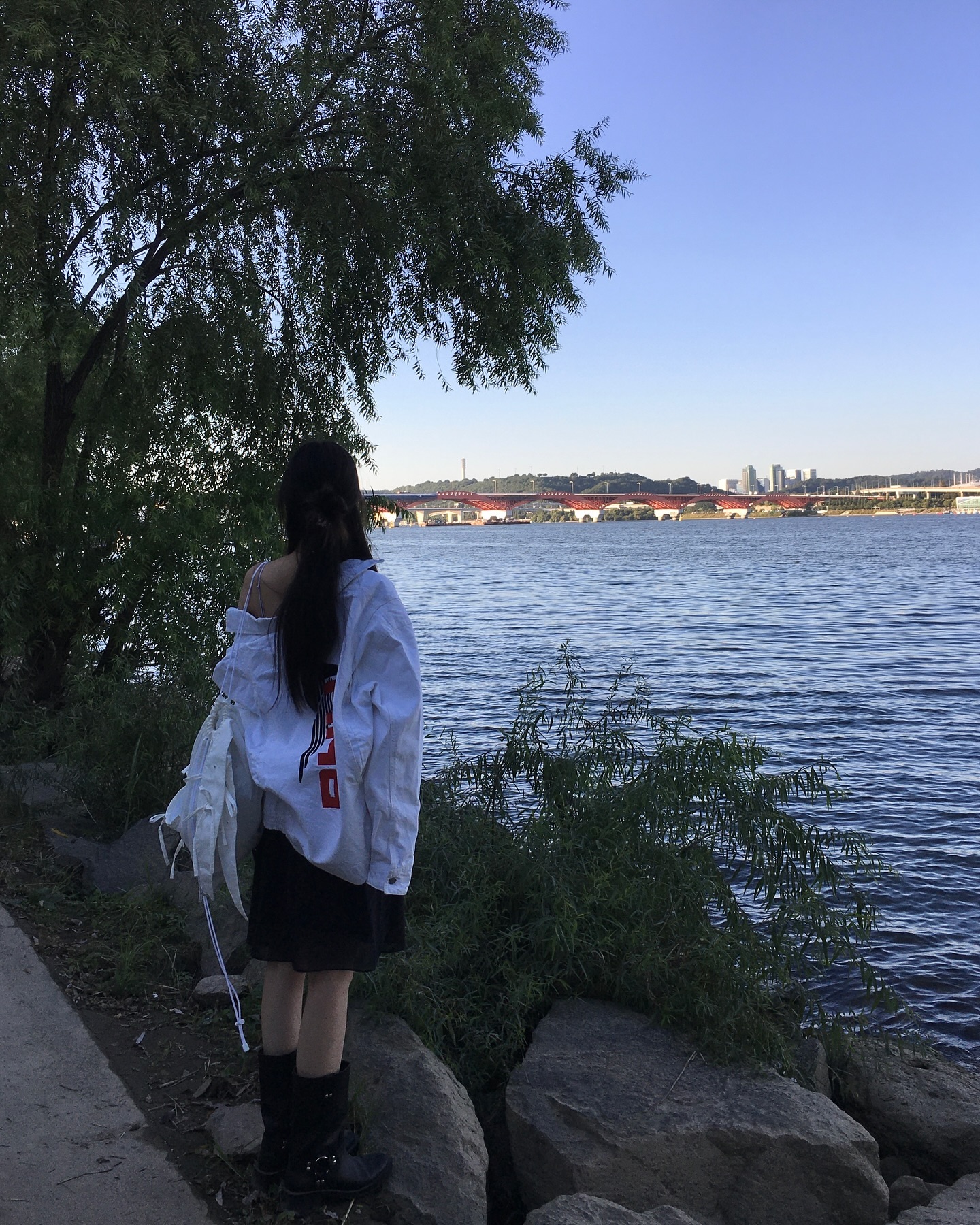 🌉이거 낮버전 이모지좀 만들어줬으면,, #아이폰