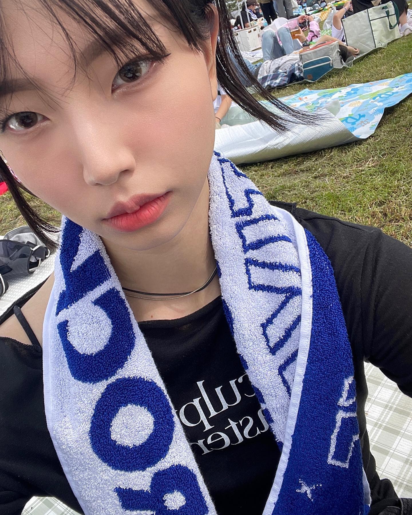 락 🤘