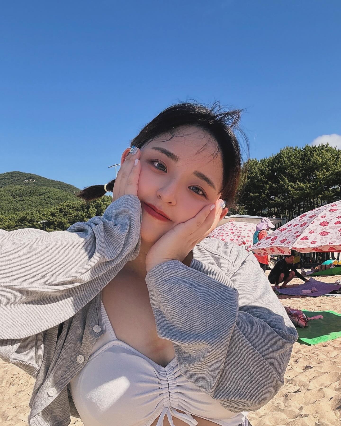 ⛱️☀️

#selfie#selca#daily#likeforlikes#likeforfollow#like4likes#liker#followforfollowback#follow#followers#follow4like#follow4followback#photographer#photo#instagram#instagoog#instadaily#dailylife#좋반#좋아요#좋아요반사#맞팔#선팔하면맞팔#팔로미#팔로우#여행#00년생#셀스타그램 #남해#행복