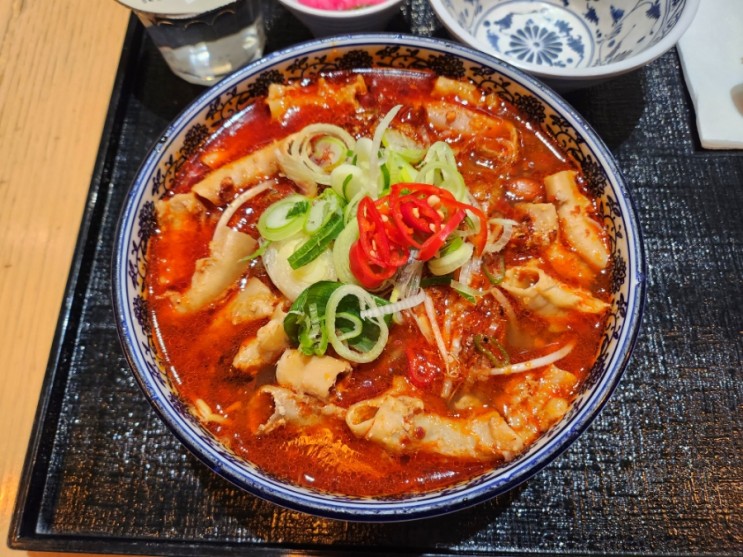 [대전신상]둔산동 갤러리아 타임월드맛집 땀땀 줄서서 먹는 소곱창쌀국수, 베트남음식