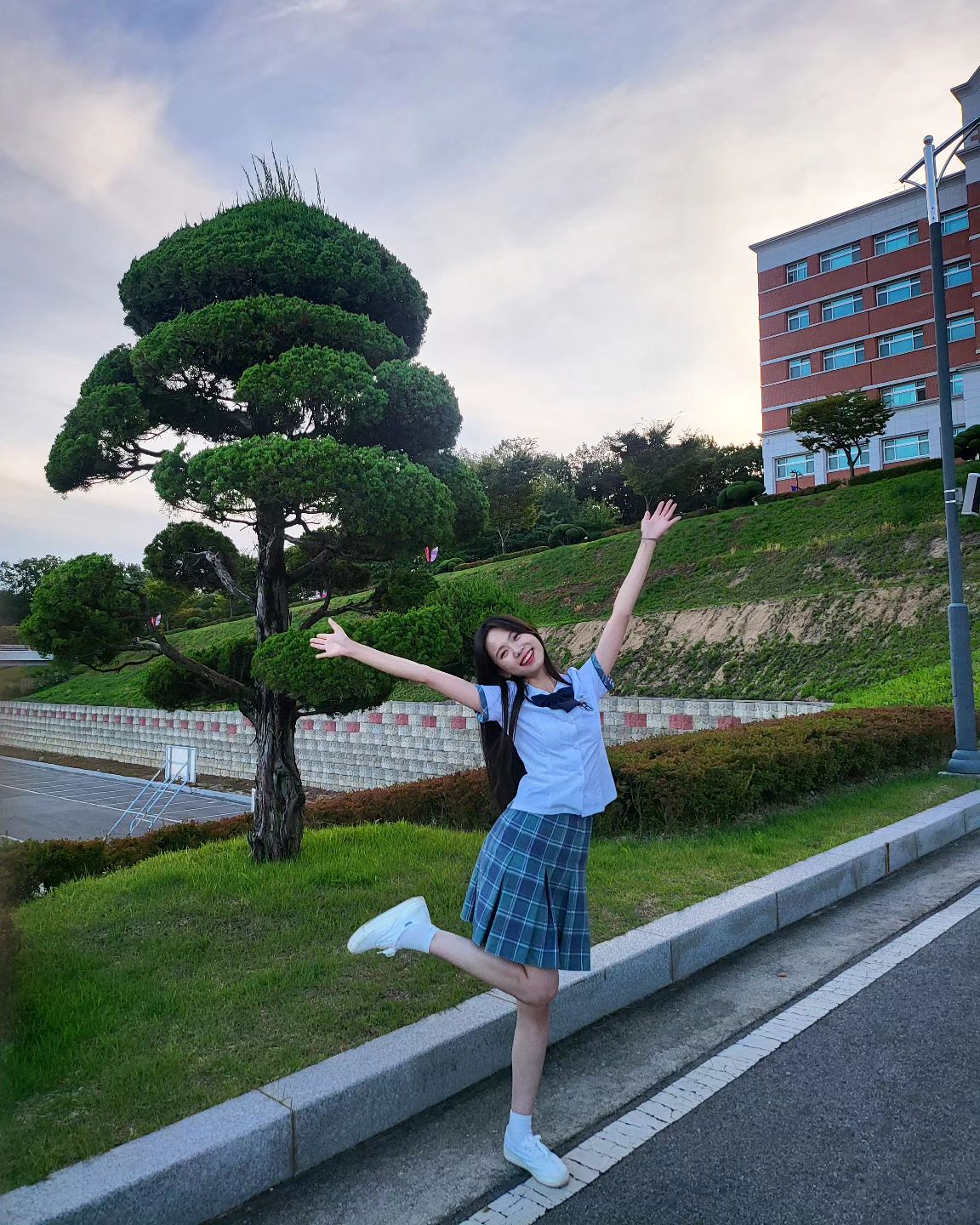 #수험생여러분
수능대박❌️ 말고 #인생대박✔️ 나세요
여러분의 인생은 수능이 끝이 아니잖아요👍
모두 고생하셨습니다☺️
.
#대한민국수험생을응원합니다#수능응원메세지