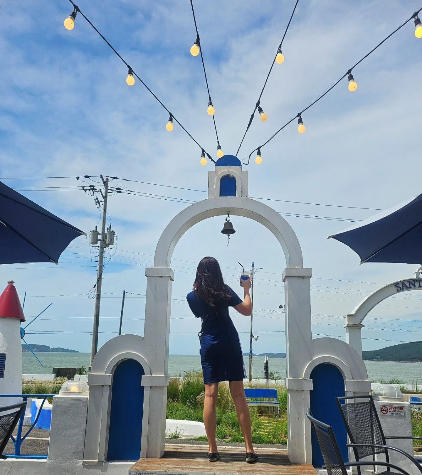 먹고 또 먹고 또먹는 여름휴가💙
얼마만에 이렇게 웃고 떠들고 했는지 짧지만 행복했다!

#여름휴가 #강화도 #강화석모도 #셀카 #행복뀨