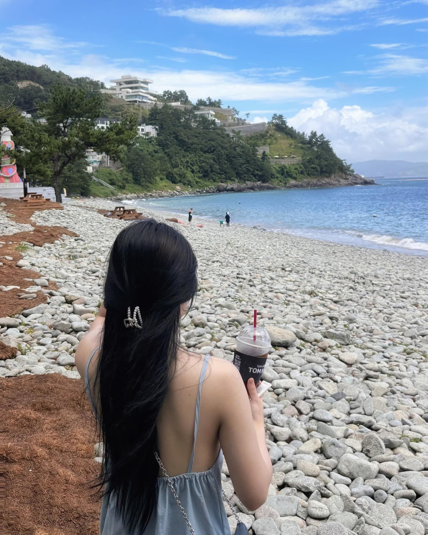 뒤죽박죽 알찬 , 물고기와 눈싸움 , 홍조와의 타임랩스 , 온몸으로 먹음 🍃