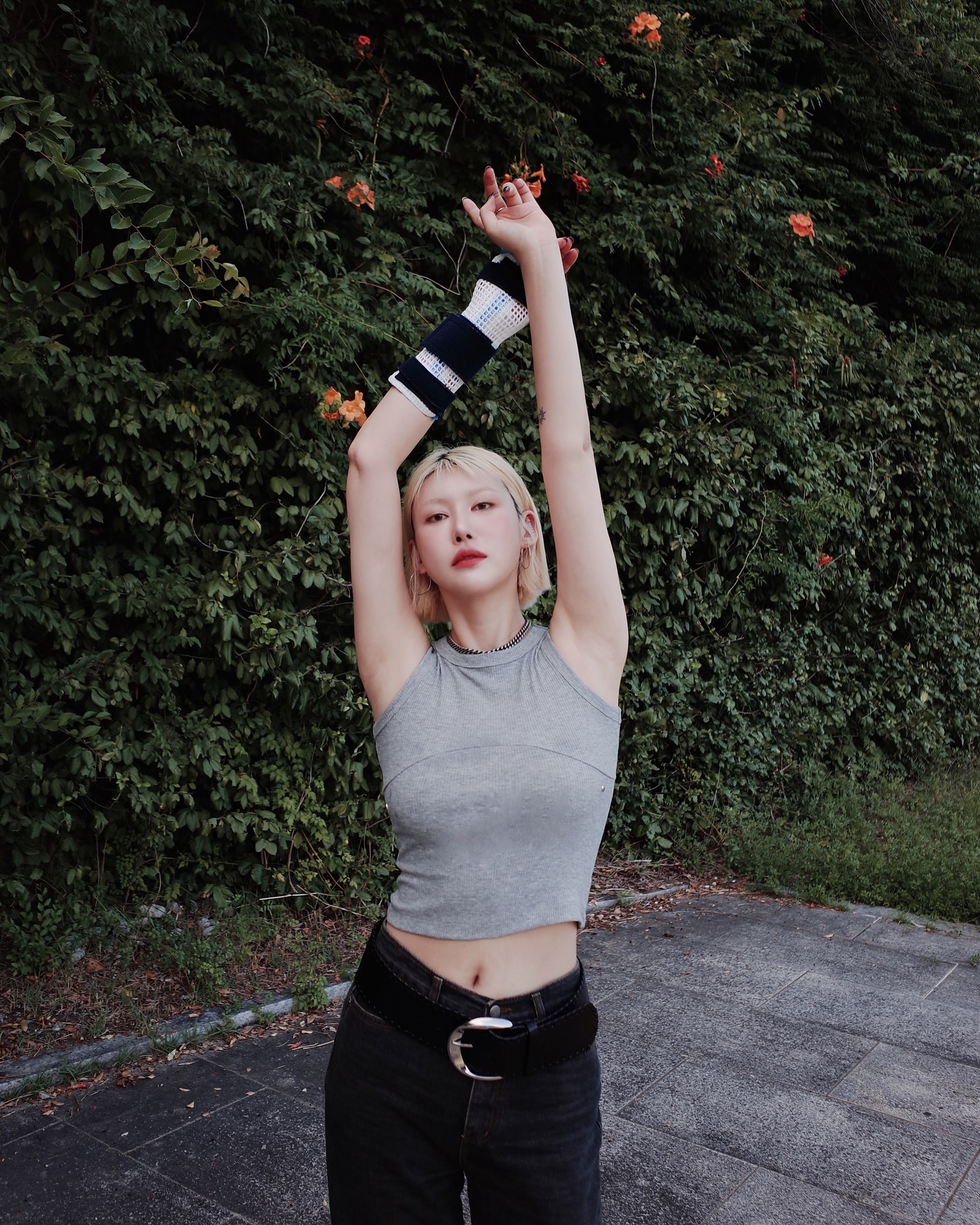 날씨 환ㅈ..ㅅ.ㅏㅇ..👽✌🏻✨