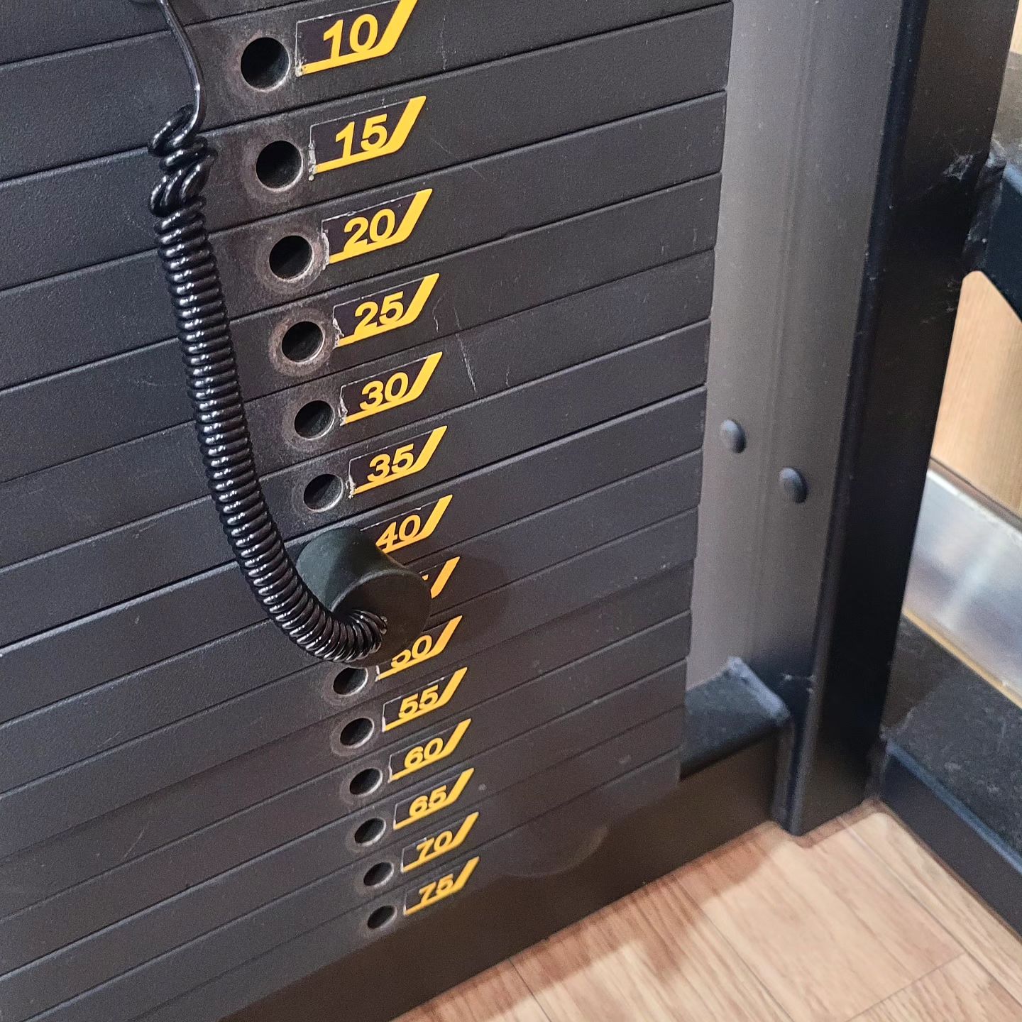 우와아... 앞에 💪 운동 하신 남자분...
40 ㄷㄷㄷㄷㄷ
전 이 기구는 10밖에 못해요ㅋㅋㅋ
다른건 15 하는데ㅠㅋㅋㅋ

매일매일 #오운완 #자기관리의중요성 #자기관리하는엄마 #헬스하는아줌마 #운동하는아줌마 #근력운동💪 #뿌셔뿌셔 
#3kg아령 어디갔나용?

#헬스타그램😘 
#헬스소통 
#헬스초보 
#헬스인증샷 
#헬스기록사진
#헬스피티